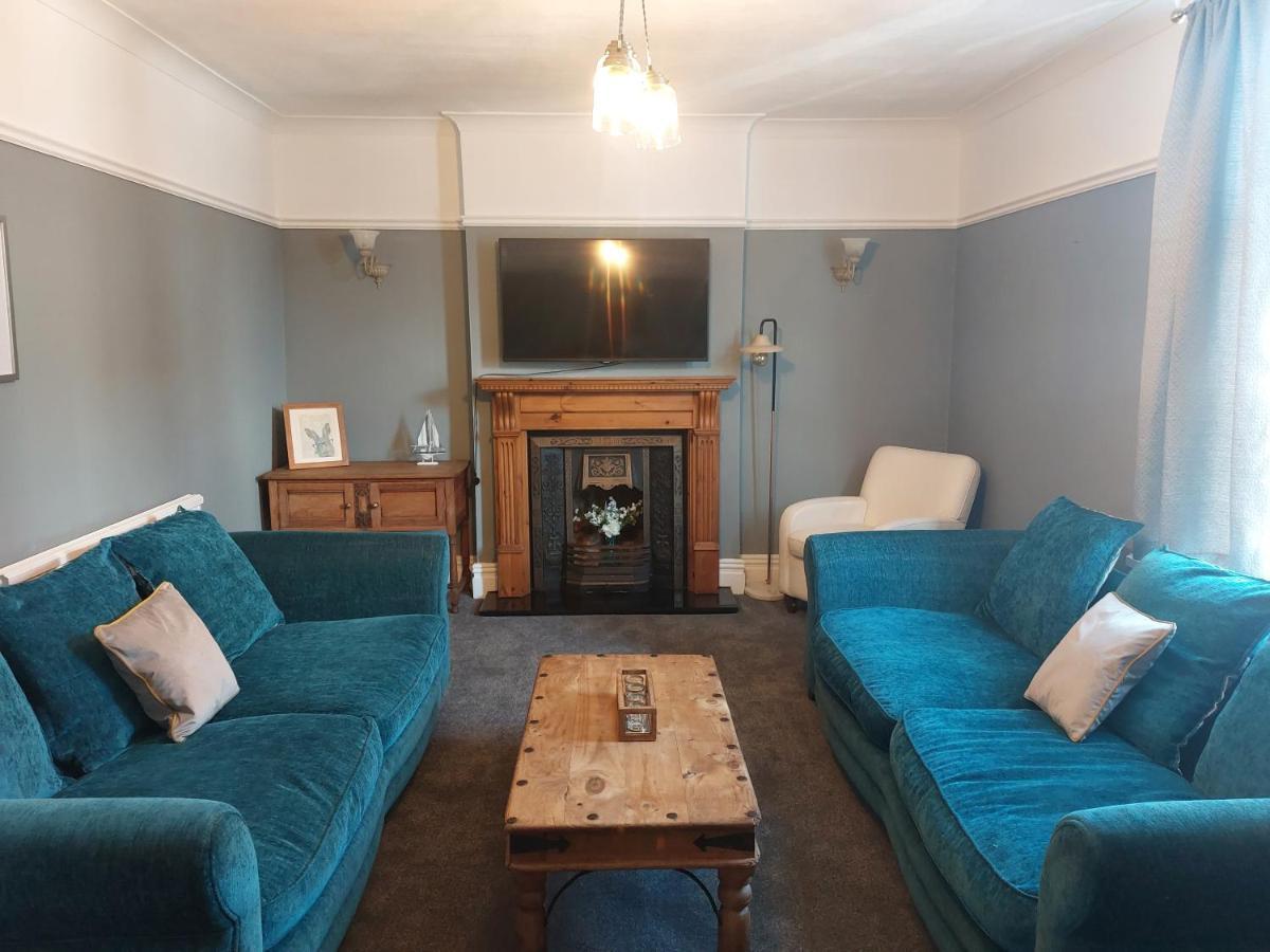 Llandudno Apartment, Quirky Pub With Tropical Beer Garden Exteriér fotografie