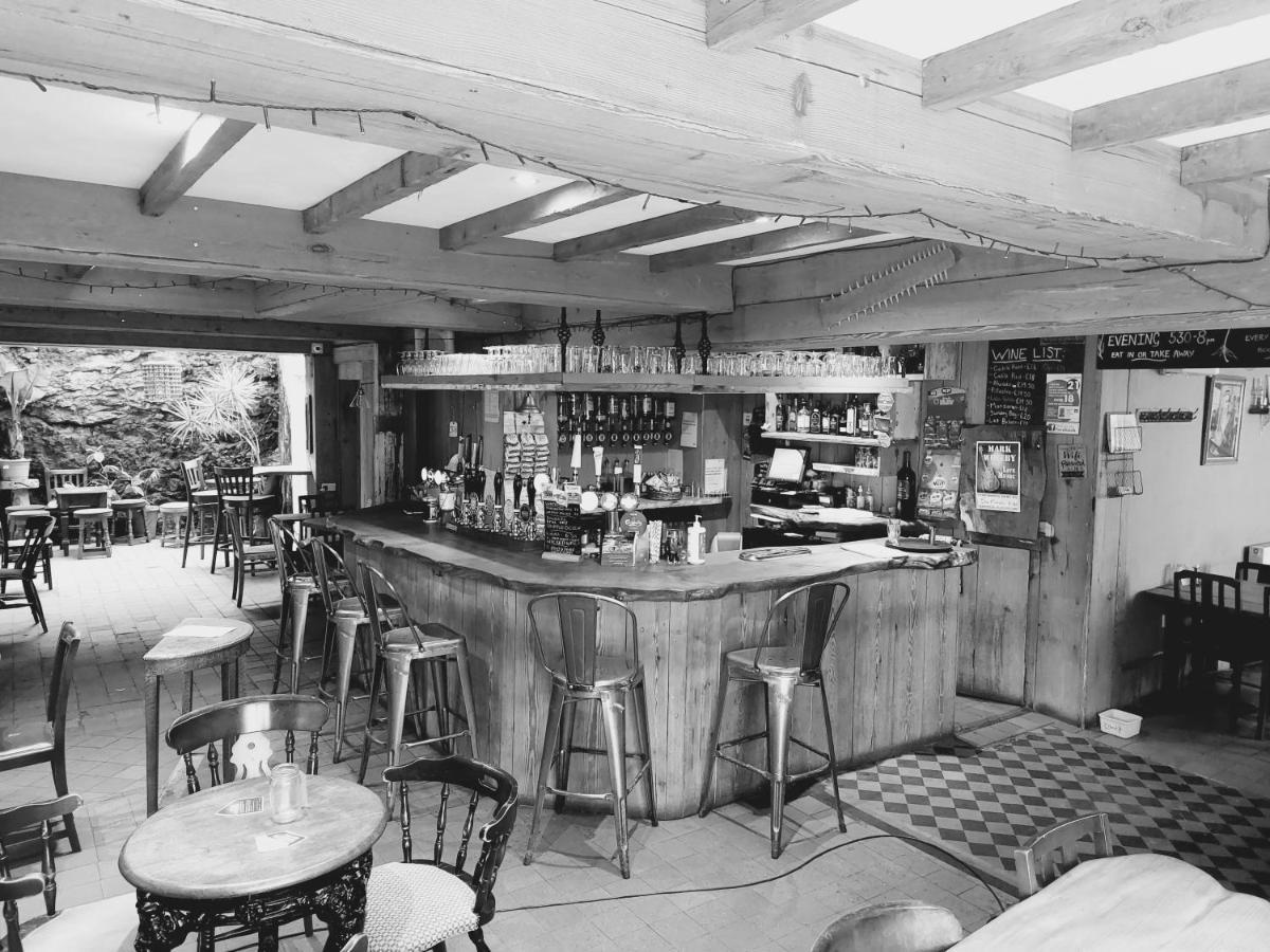 Llandudno Apartment, Quirky Pub With Tropical Beer Garden Exteriér fotografie